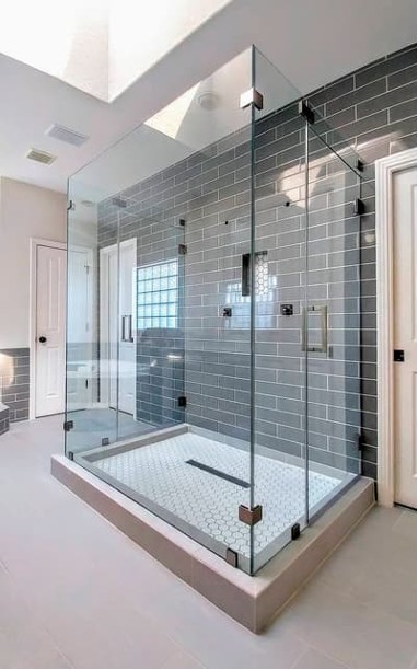 Should You Opt For a Framed Shower or Frameless Shower Door? Let’s Explore!