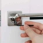 PROFESSIONAL LOCKSMITHS